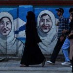 La prohibición de la Abaya genera un altercado sobre el Islam en Francia