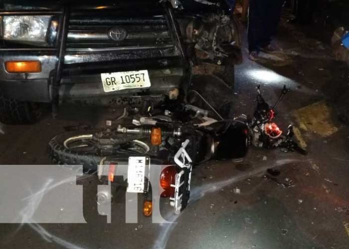 Foto: Conduce contra la vía y pierde la vida en carretera Granada-Masaya / TN8