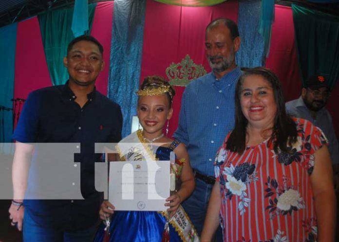 2 Foto: “Masaya” con mucho orgullo escoge a su reina e India bonita infantil/TN8