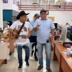 Foto: Jhon Jairo Pérez visita instalaciones de TN8