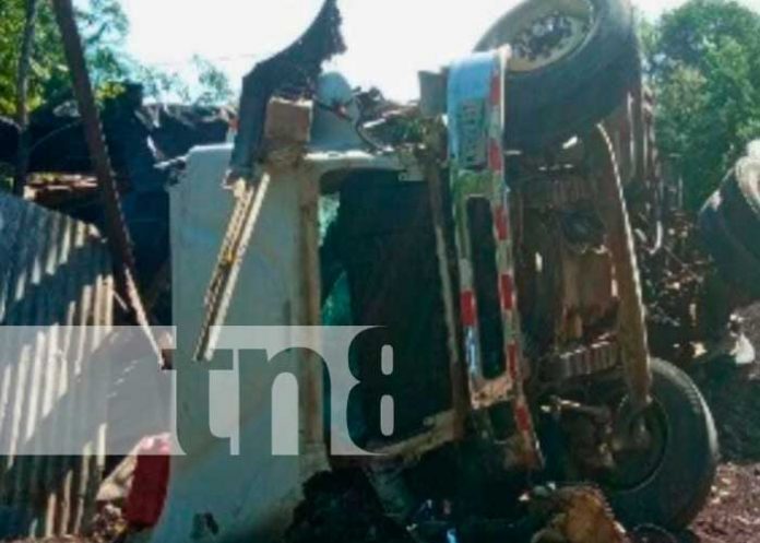 Giro indebido deja un fallecido en la carretera El Papayal-Malacatoya