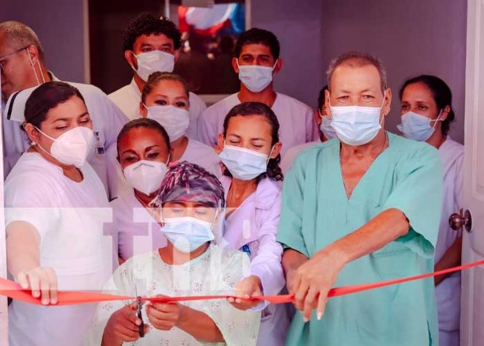 Foto: Inauguran nuevos equipos de esterilización Para pacientes con Cáncer/Tn8