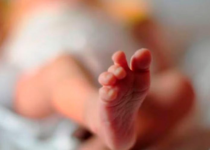 2 hombres detenidos por intoxicar con marihuana a un recién nacido