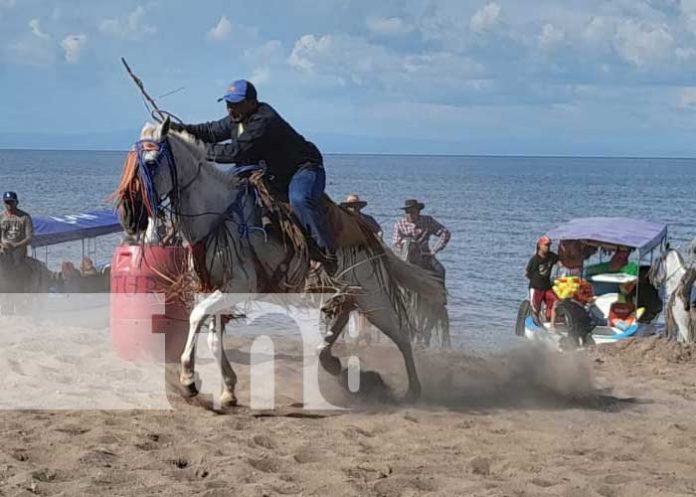 Foto: Granada despide sus fiestas con exitoso 