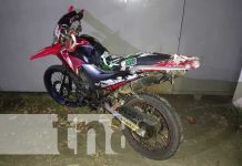 «Imprudentes a bordo» de una motocicleta hasta el mero bollo en Masaya Foto; “Imprudentes a bordo” de una motocicleta hasta el mero bollo en Masaya/TN8