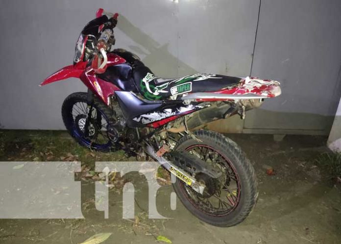 Foto; “Imprudentes a bordo” de una motocicleta hasta el mero bollo en Masaya/TN8