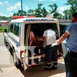 Mujer lo envío al hospital con las viseras de fuera en Laguna de Perlas