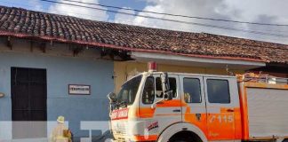 Foto: La caída de un techo casi provoca una tragedia en Granada / TN8