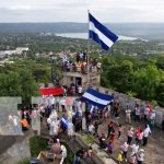 ¡Conmemoran la patria! con caminata en el Coyotepe, Masaya Foto: ¡Conmemoran la patria!, con caminata en El Coyotepe, Masaya/TN8