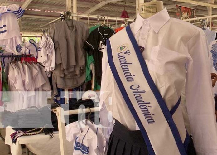 Foto: Más de 150 emprendimientos participaron en la