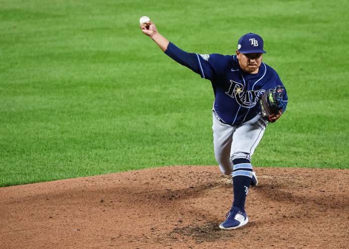 Erasmo Ramírez peligra en no ir a postemporada Erasmo Ramírez atacado por los Blue Jays