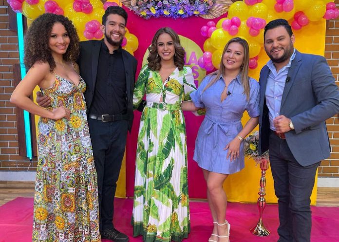 abril-mana-1 Foto: Abril Duarte, nueva integrante de Mañaneros TN8