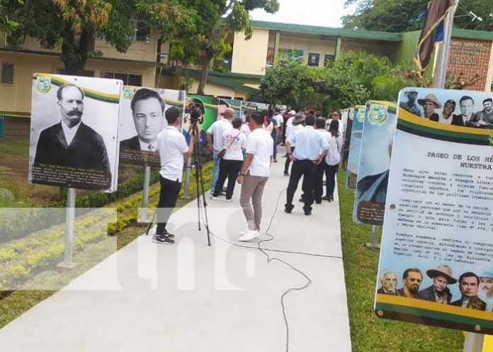agra-1 Foto: Inauguración del Paseo de los Héroes Defensores de la Soberanía en la UNA / TN8