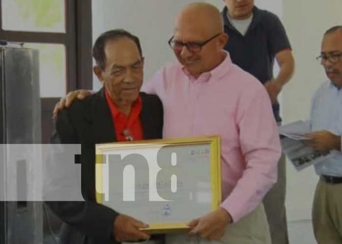 Foto: Cantautor nicaragüense, Jorge Paladino, autor de 