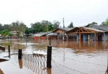 Despiadado Ciclón deja 40 víctimas mortales en el sur de Brasil Suben a 40 las víctimas mortales por ciclón en Brasil