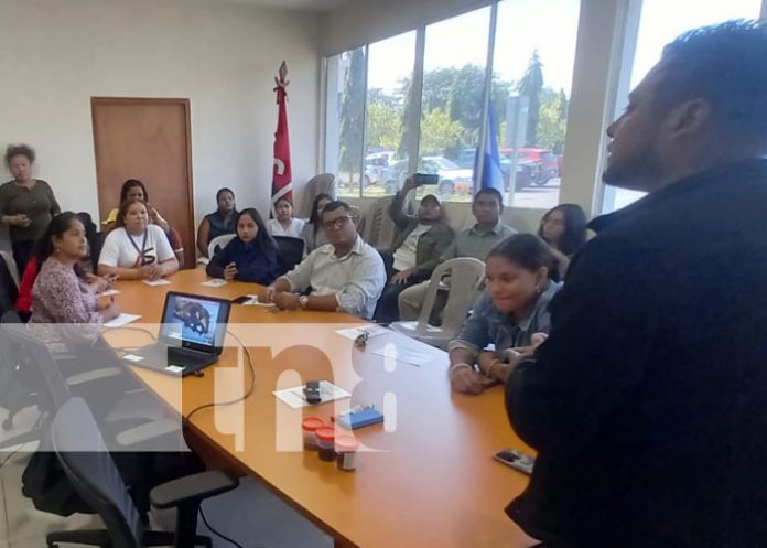 Foto: Capacitación del IPSA sobre el caracol / TN8