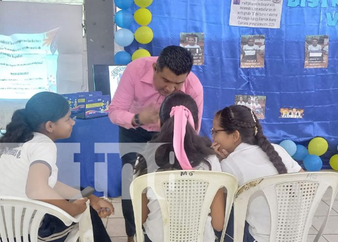 docen-man-1 Foto: Certamen para el mejor docente de primaria en Managua / TN8
