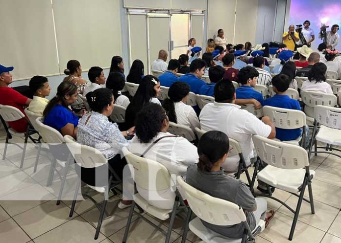 Foto: Feria de innovación y educación con estudiantes de Nicaragua / TN8