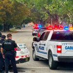 ¿Poseído? Jovencito de 14 años mata a tiros a su madre en Florida Un menor de 14 años mata a tiros a su madre en Florida