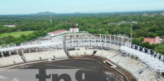 Foto: Avanza satisfactoriamente el nuevo estadio de béisbol en León / TN8
