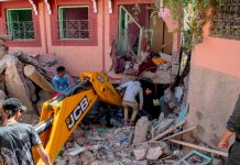 En Marruecos un pueblo del Atlas llora a sus muertos 