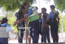 Foto: Captura de dos sujetos por delincuencia en el Mercado Oriental / TN8