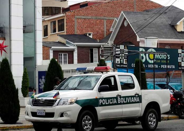 Rescatan a joven que era violada por su propio padre en Bolivia
