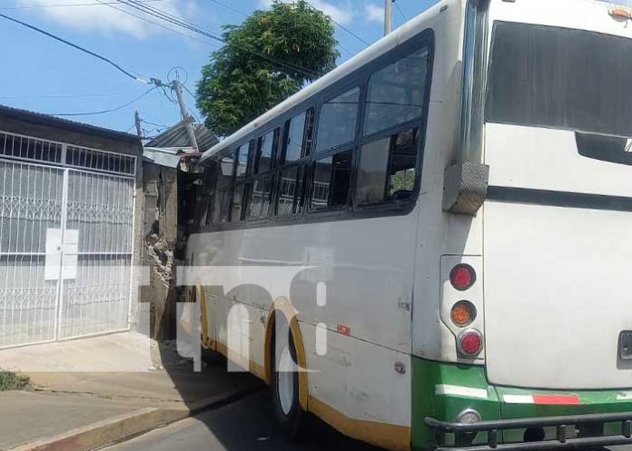 Foto: Choque de la Ruta 110 en Managua / TN8