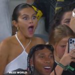 ¿Le gusta Messi? Selena Gómez con las «tapas abiertas» al verlo en Miami Foto: Selena Gómez fascinada de ver jugar a Messi