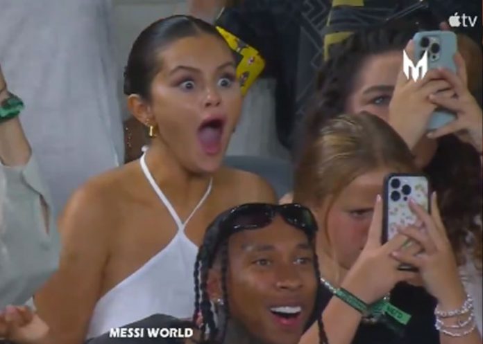 selena-messi-1 Foto: Selena Gómez fascinada de ver jugar a Messi