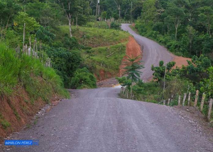 siuu-2 Foto: Reparación de carretera en Los Pinares, Siuna / TN8
