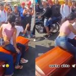¡Qué manera! Despiden a su amiga bailando reguetón encima del féretro Despiden a su amiga muerta bailando reguetón