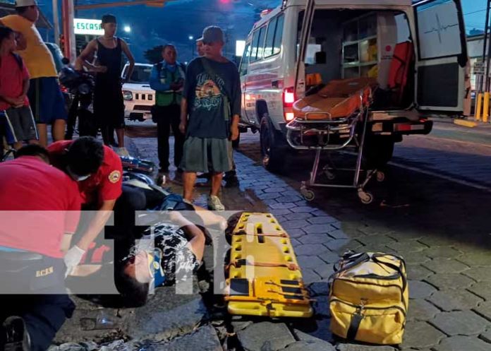 Foto: Percances viales en Managua: Mujer herida y motociclista ebrio en accidentes / TN8