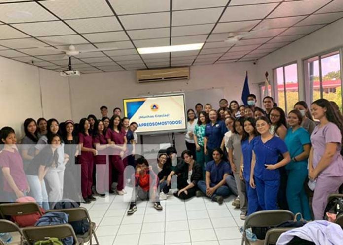 1 Culminación exitosa de visita a Universidades privadas con charlas de prevención de desastres