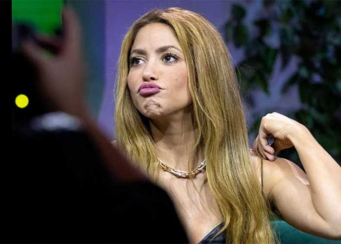 ¿Ya cansan las indirectas? Shakira publica video y se le van con todo