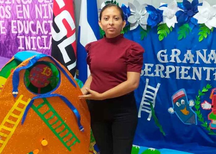 Foto: Eligen al mejor maestro de educación inicial/Tn8