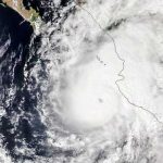 Huracán Otis se convierte en categoría 5 en Acapulco México Foto: Huracán Otis en México /cortesía