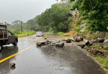 El huracán Otis pierde fuerza en Michoacán México Foto: Huracán Otis se debilita /cortesía