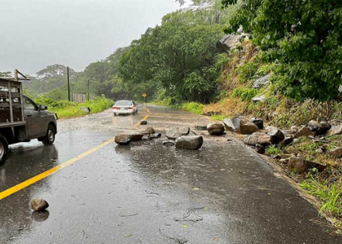 Foto: Huracán Otis se debilita /cortesía