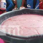 Foto: INTUR reparte el tradicional Atol de Ánimas en Diriá / TN8