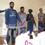 Foto: Distrito Naval Caribe capturó a 3 sujetos con 11 sacos de marihuana en Bluefields/TN8