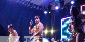 Foto: Masiva participación de los leoneses en concierto de Costa Azul / TN8