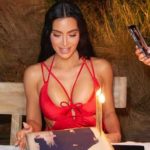 Kim Kardashian fusiona elegancia y sensualidad en su look de cumpleaños Foto: Kim Kardashian fusiona elegancia y sensualidad en su look de cumpleaños/Cortesía
