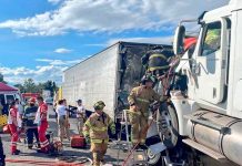 Trágico choque en México deja siete muertos y tres heridos Foto: Fatal accidente vial en México /cortesía