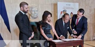 Foto: ¡Fundación INCANTO Inaugura su Tercera Temporada Lírica en el salón de los cristales!/TN8
