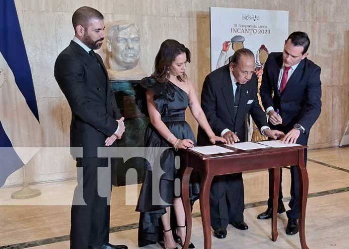 2 Foto: ¡Fundación INCANTO Inaugura su Tercera Temporada Lírica en el salón de los cristales!/TN8