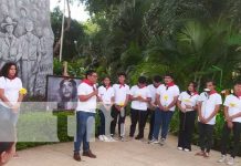 Estudiantes universitarios rinden tributo al Che Guevara en Managua Estudiantes universitarios rinden tributo al Che Guevara en Managua