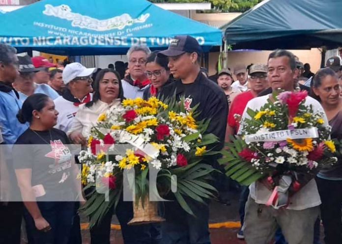 3 Ofrendas florales y cantata revolucionaria en honor al Comandante Arauz en Granada