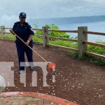 Bomberos Unidos realizan jornadas de limpieza en los parques de Granada Foto: Bomberos Unidos realizan jornadas de limpieza en los parques de Granada / TN8