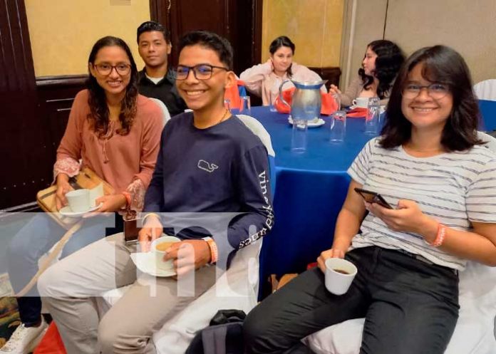 3 Foto: Claro Nicaragua Inauguró el congreso Bootcamp Juventud Disruptiva/TN8